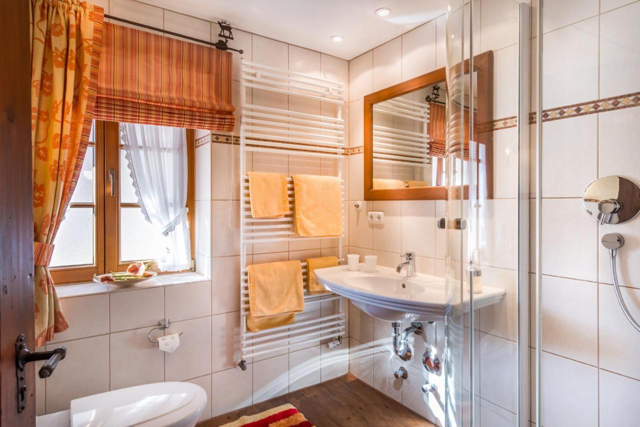 Wohlfuehl-Ferienwohnungen Schneider Bad Hindelang Extérieur photo