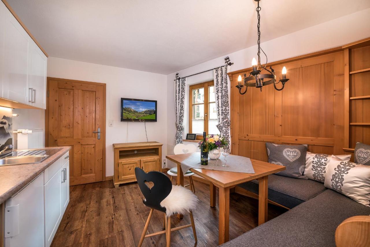 Wohlfuehl-Ferienwohnungen Schneider Bad Hindelang Extérieur photo